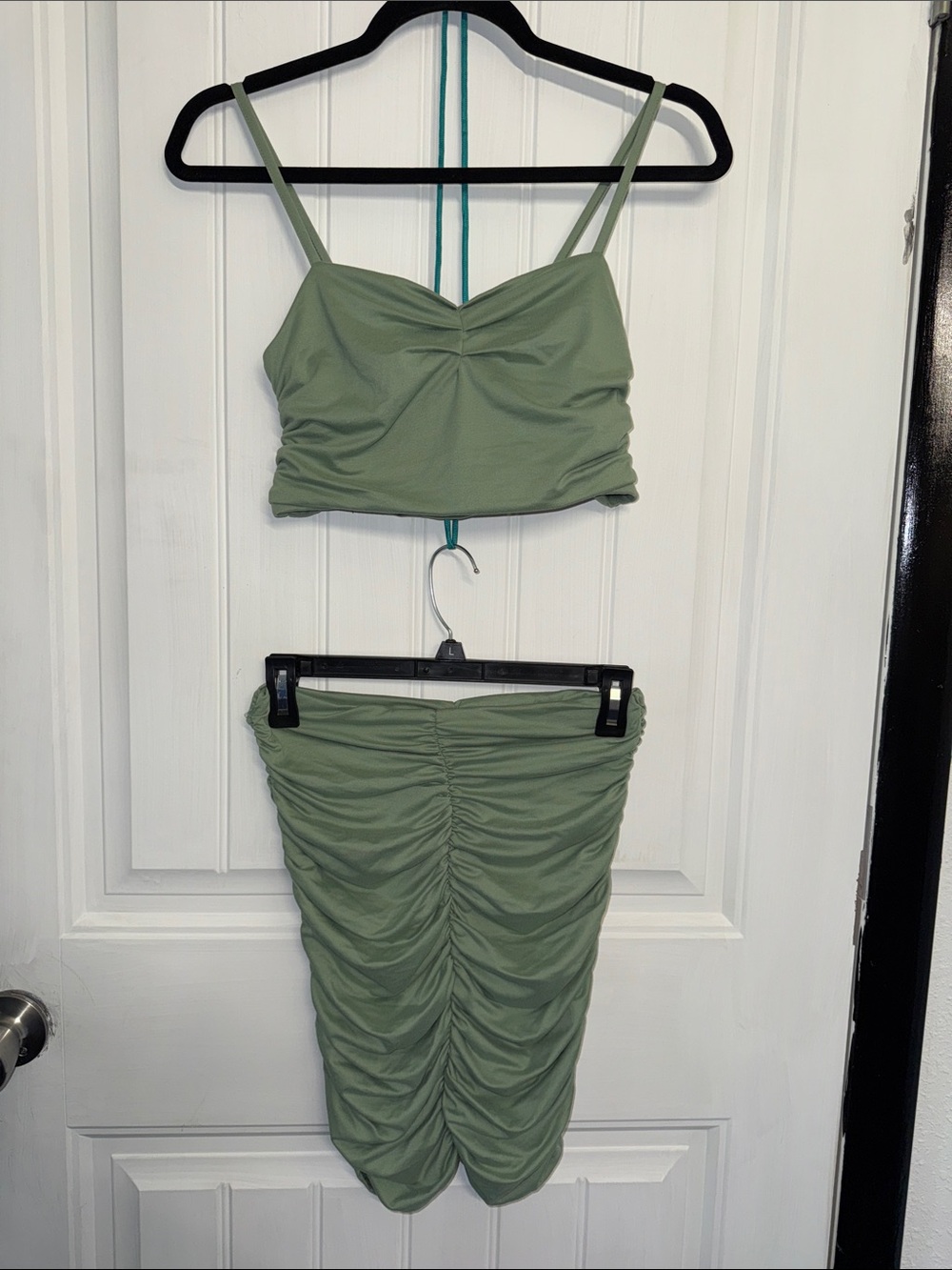 NWT Green Ruched Crop Top & Skirt Set - Women's Two-Piece Skirt Outfit